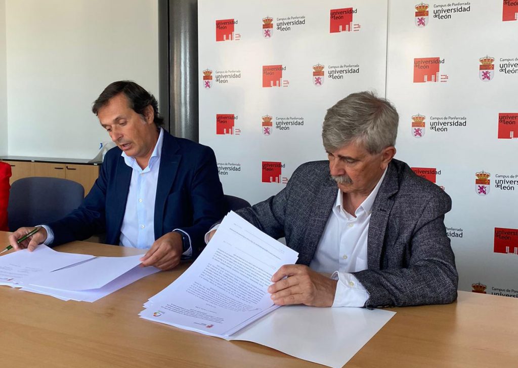 Firmados sendos convenios decolaboración entre la ULE, la DO Bierzo y el ayuntamiento de Ponferrada
