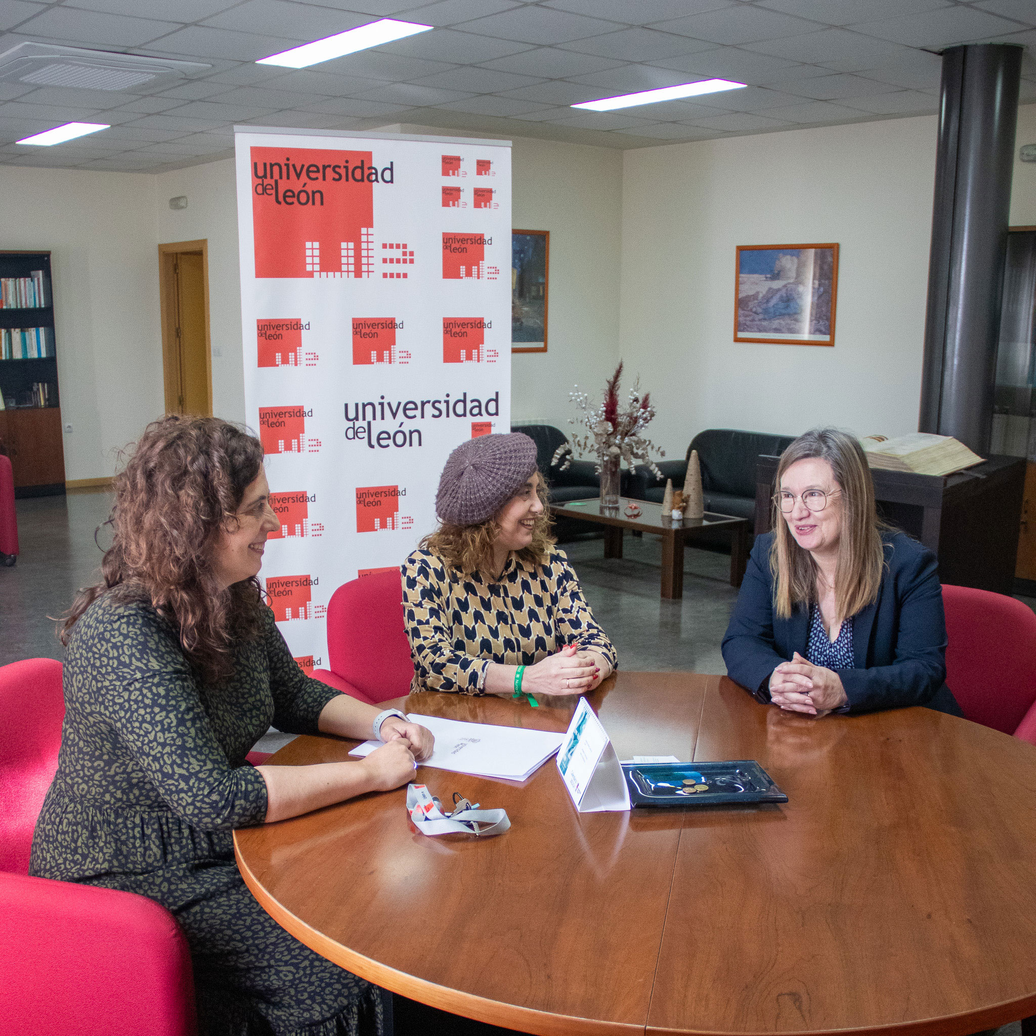 En este momento estás viendo El Campus de Ponferrada de la ULE aborda en una jornada el derecho a la salud y la igualdad de trato en las minorías