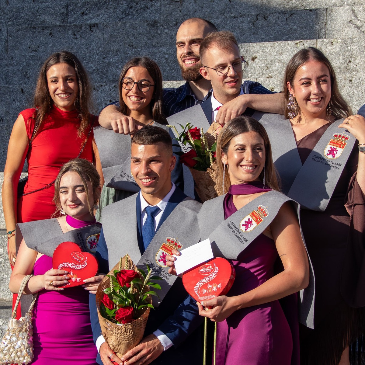 En este momento estás viendo Celebrada en el Campus de Ponferrada la graduación de la XI Promoción del Grado de Enfermería